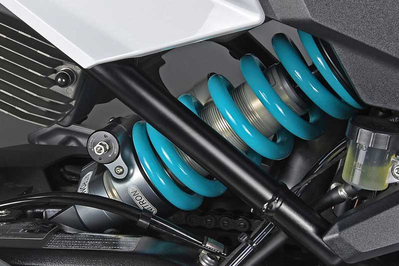 ナイトロンから BMW F900R (ʼ20~24)用リアショックアブソーバーが登場! 記事2