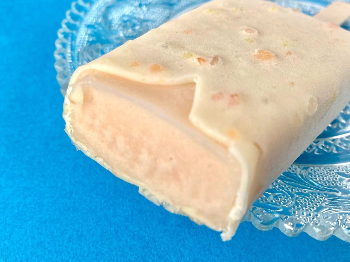 発見したら衝動買い不可避！？【ファミマ】サクマドロップスのアイスがめちゃウマ！