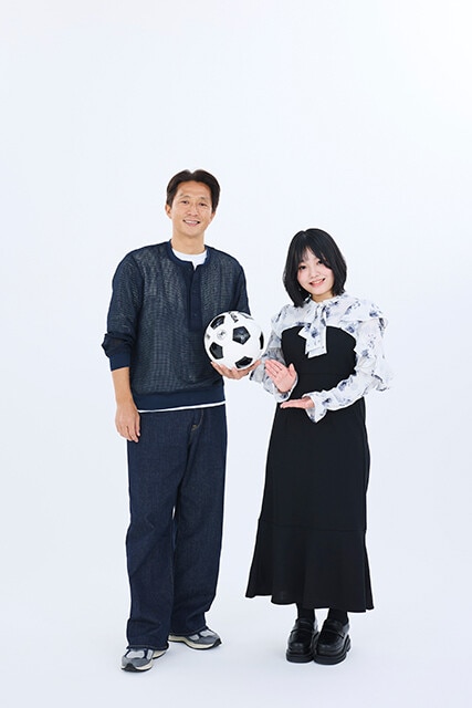 対談した鈴原すず（右）と福西崇史（左）