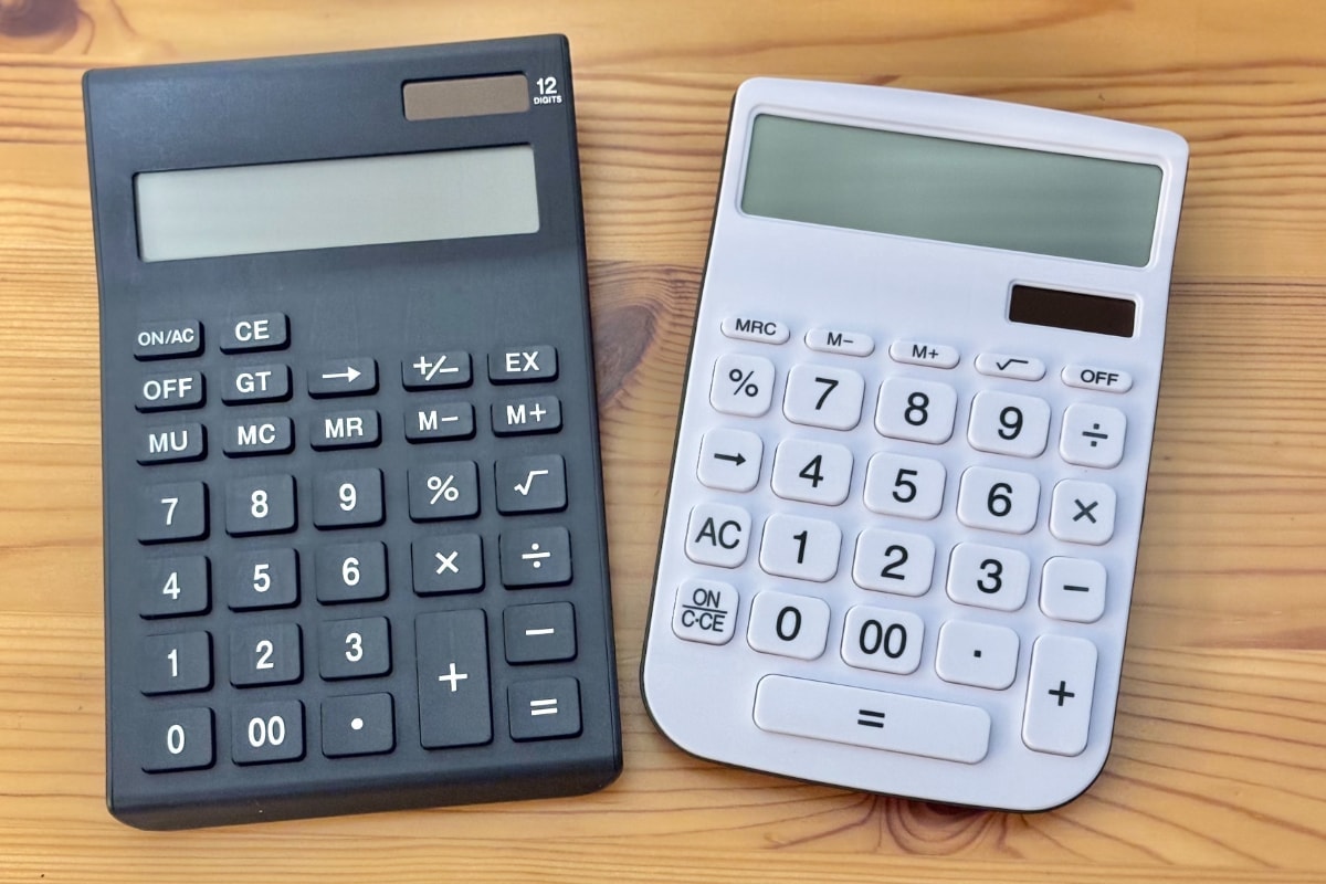 100均の電卓おすすめ7選【ダイソー・セリア・キャンドゥ】使いやすい・かわいい商品も