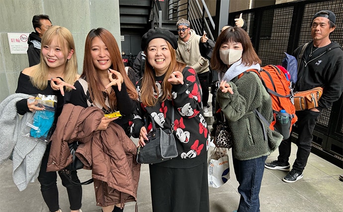 釣り業界のオフ会＆忘年会に参加してみた　釣り場とは異なる雰囲気に緊張？