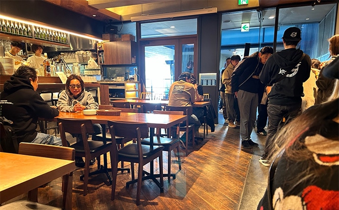 釣り業界のオフ会＆忘年会に参加してみた　釣り場とは異なる雰囲気に緊張？