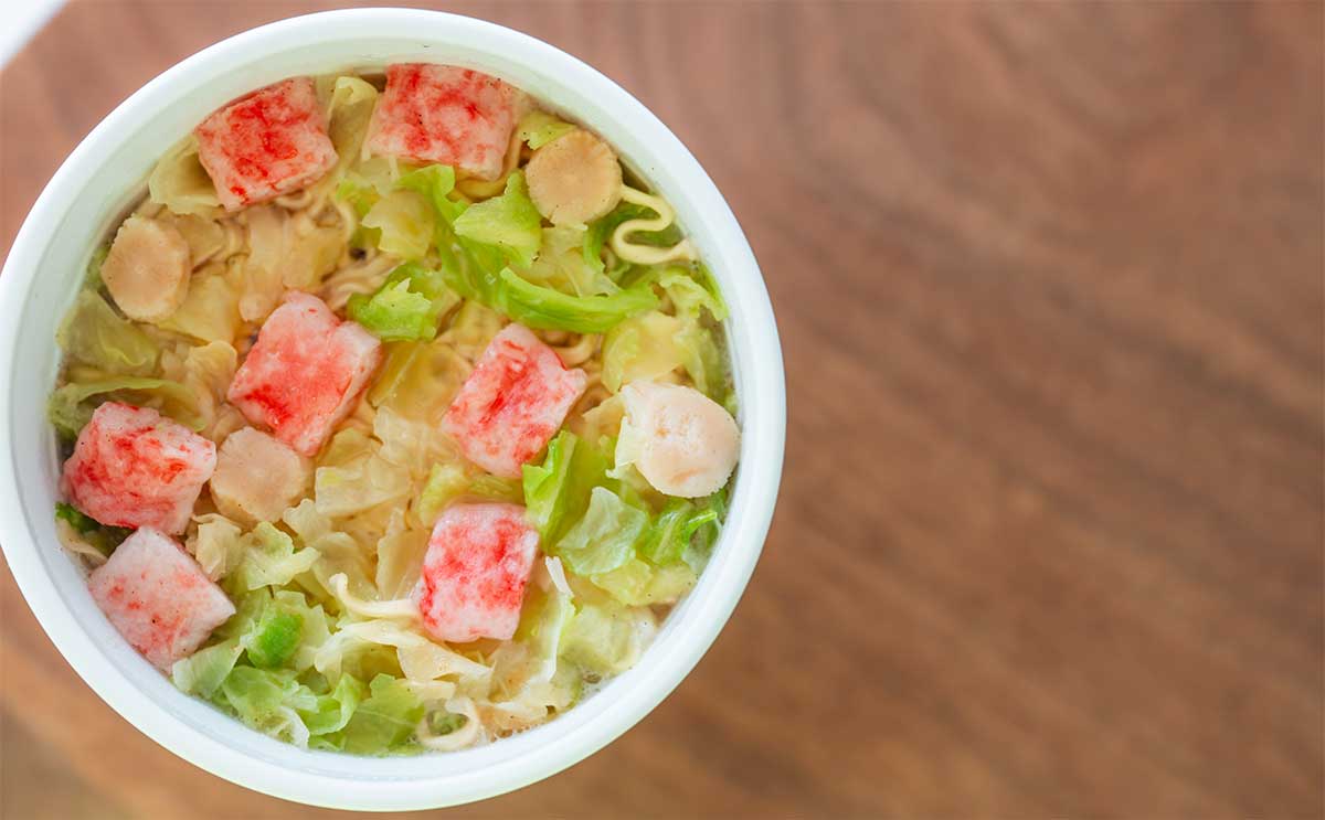 「ガチでおすすめ」【セブン】新発売のカップ麺がめちゃ美味い
