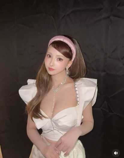 Instagram:三上悠亜(@yua_mikami)より