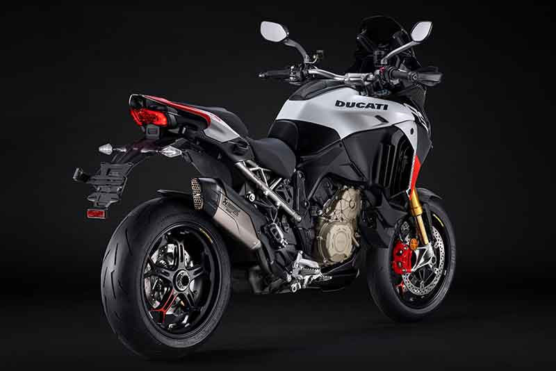 【ドゥカティ】新RSシリーズ「ディアベルV4 RS／ムルティストラーダV4 RS」を発表／日本発売は2026年予定 記事9