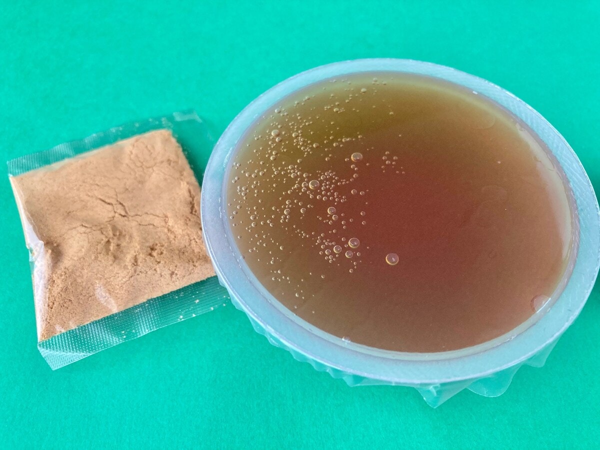 「きな粉がめちゃウマすぎ!!」「きな粉のために買ってる!!」【ローソン】「金沢兼六庵 釜あげわらび餅」