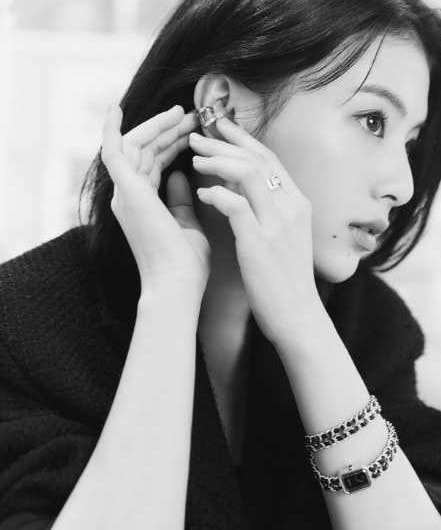 Instagram:出口夏希(@natsuki__deguchi__official)より