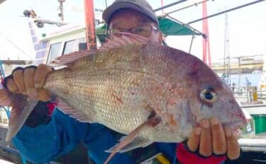 【沖釣り釣果速報】島原沖のマダイ便で4kg級浮上！青物＆アコウも好調（大分・熊本）