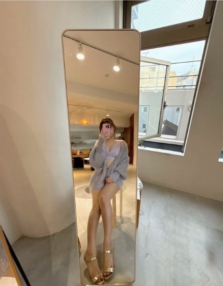 Instagram:鈴木奈々(@nana_suzuki79)より