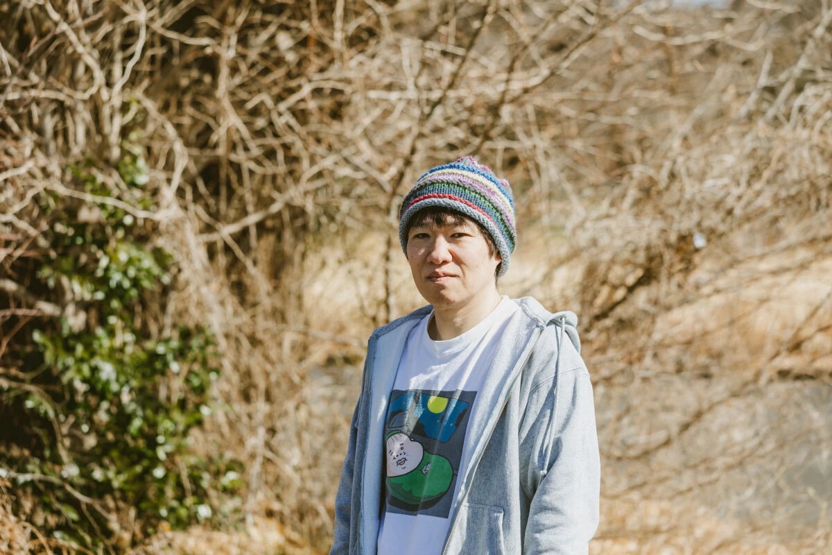 小田原ドラゴン（おだわら・どらごん）　1970年、兵庫県生まれ。『僕はスノーボードに行きたいのか？』でヤンマガ月間新人漫画賞奨励賞を受賞。『コギャル寿司』で第47回文藝春秋漫画賞受賞。代表作に『おやすみなさい。』、ドラマ化された『チェリーナイツ』『3本足のちょんぴー』など。最新作に『今夜は車内でおやすみなさい。』