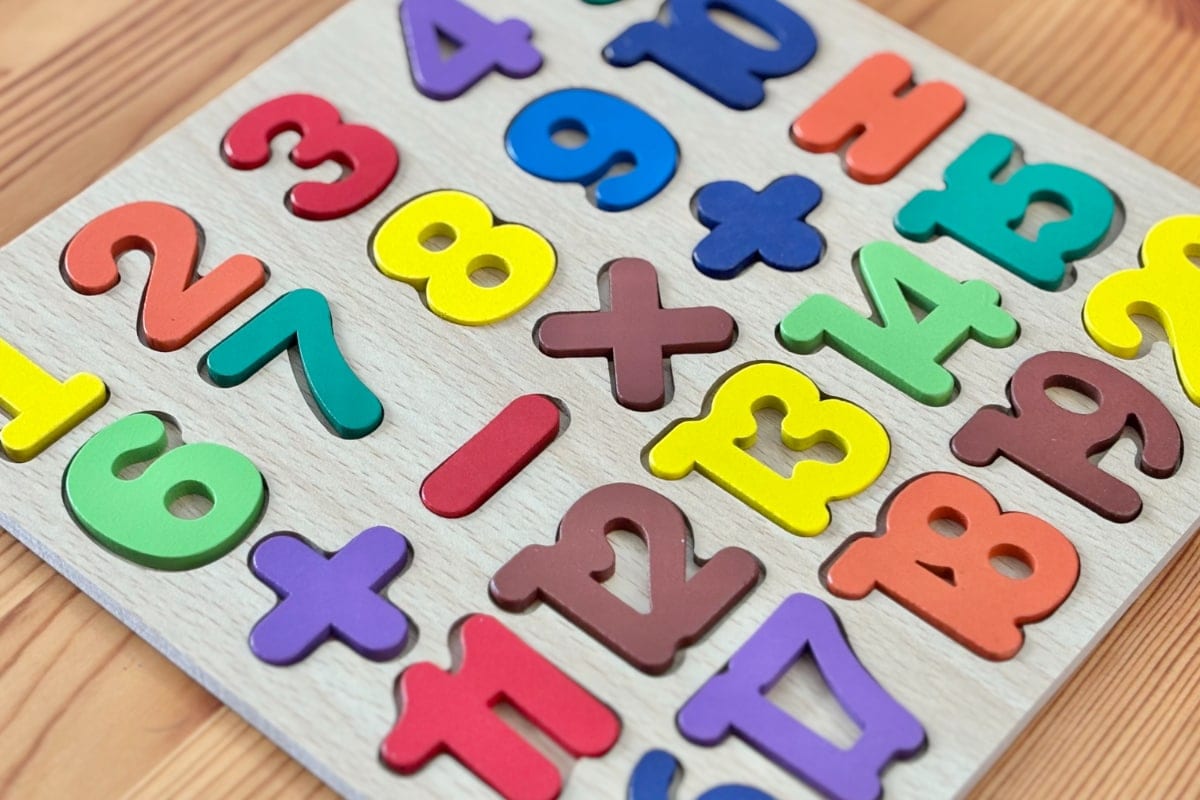 大人の脳トレにも！100均パズルのおすすめ7選【セリア・ダイソー・キャンドゥ】子ども向けも紹介