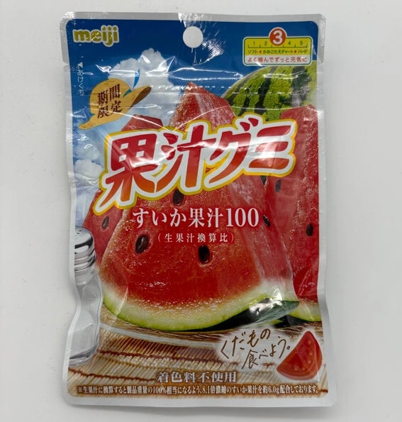 果汁グミ すいか［明治］　【内容量】47g　【価格】127円　【食塩相当量】0.06g（1袋・47g当たり）