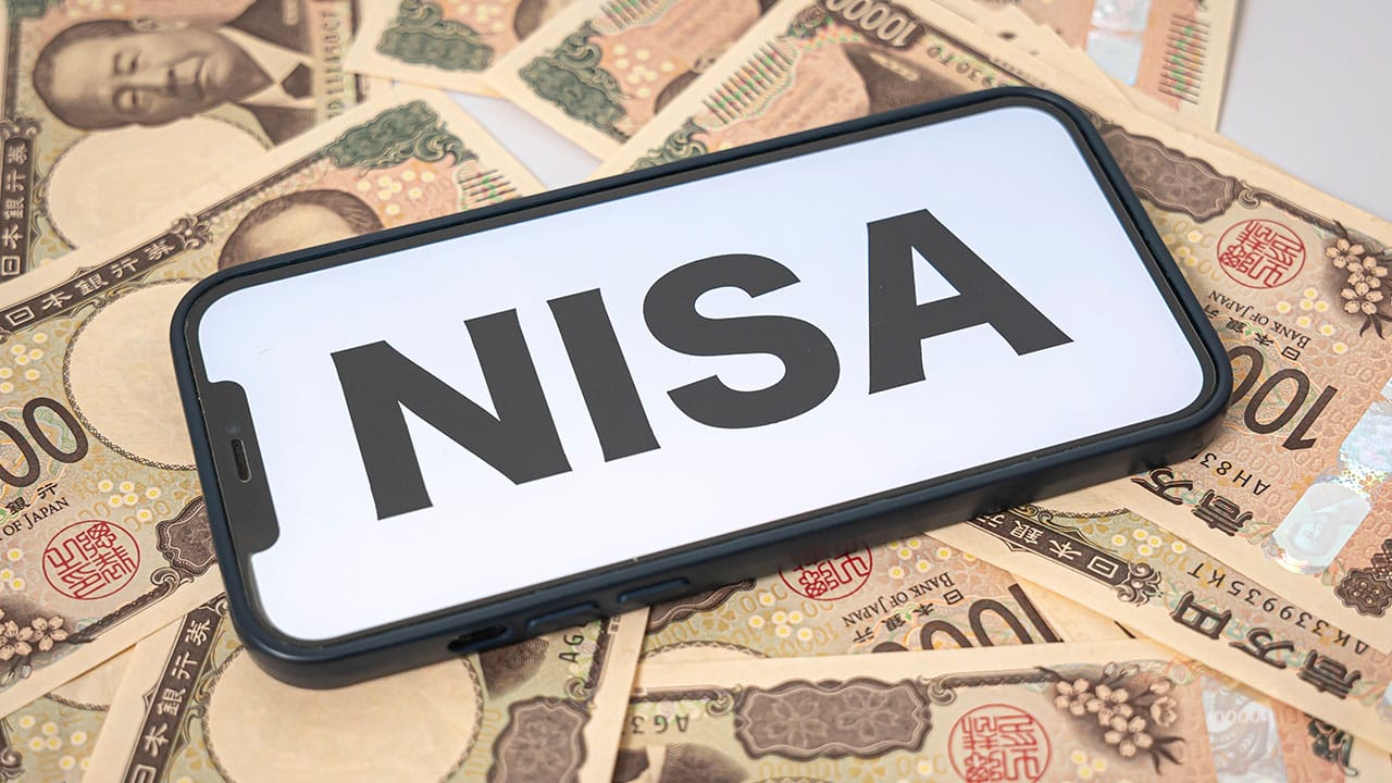 パパ・ママの7割が前向き　『子ども向けNISA』想定積立額は月1〜3万円の画像1