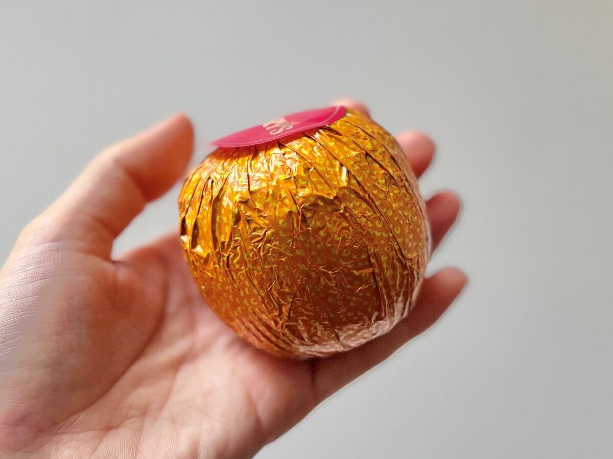 「今年も職場で配りました」「無限に食える」【カルディ】冬限定チョコが大当たりすぎる