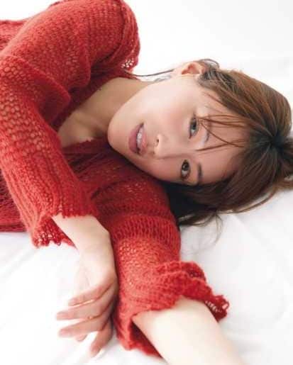 Instagram:綾瀬はるか(@ayaseharuka_official)より