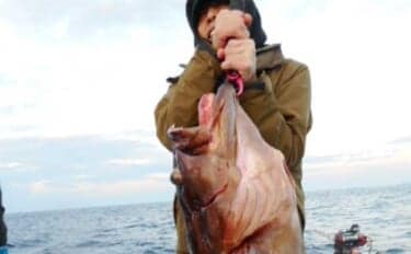 【沖釣り釣果速報】抱えきれない21kgアラ!玄界灘の落とし込み釣りで衝撃の一尾(福岡)