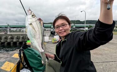 大磯港の五目釣りでクロサギやアイゴをキャッチ【神奈川】夫婦でのんびり港グルメも満喫