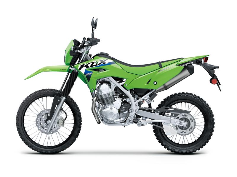 カワサキより2025年9月15日に「KLX230」「KLX230