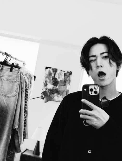 "Instagram:亀梨和也(@k_kamenashi_23)より "