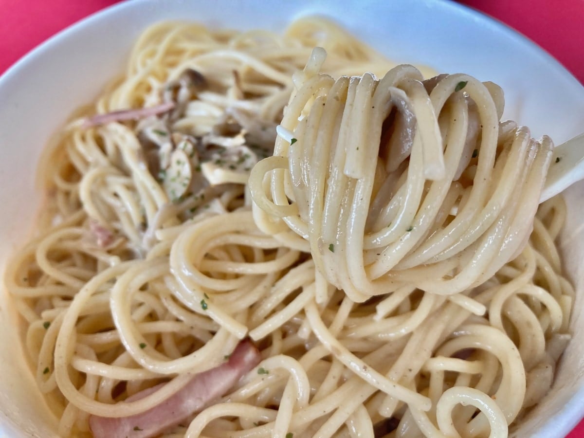 上品な味わい！きのこが美味しい！【セブン】トリュフオイルを使用したきのこパスタ