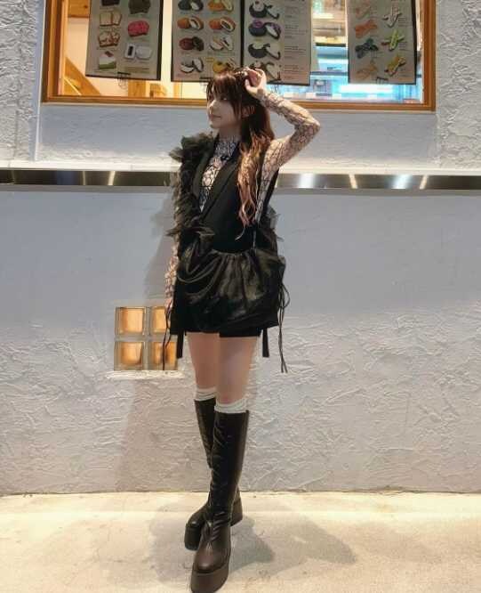 Instagram:田中れいな(@tanakareina.lovendor)より