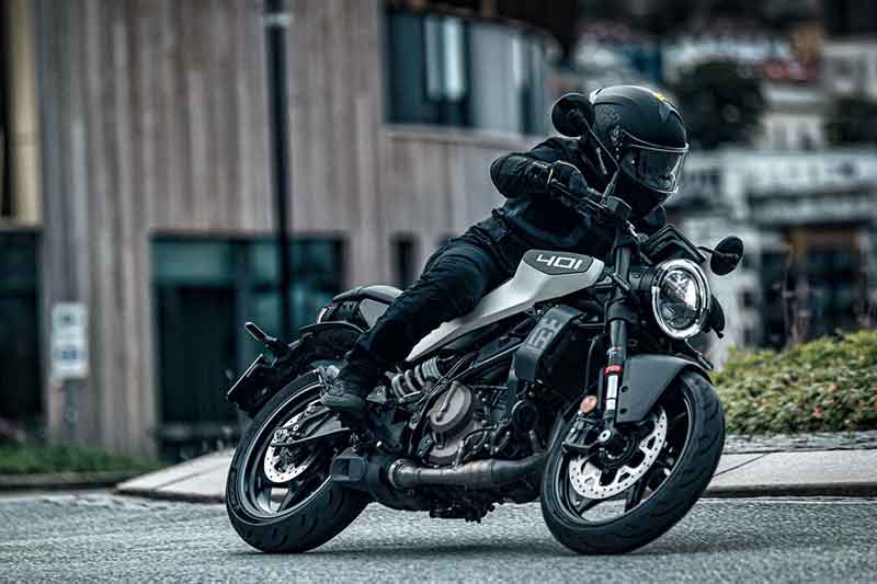 【ハスクバーナ・モーターサイクルズ】新車が金利0%!「0%クレジットキャンペーン」を6/1より実施 記事1