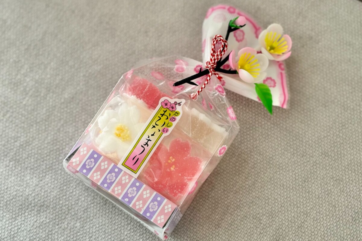 春らしい見た目にきゅんっ！【ひな祭り】にぴったりなお菓子を食べてみた