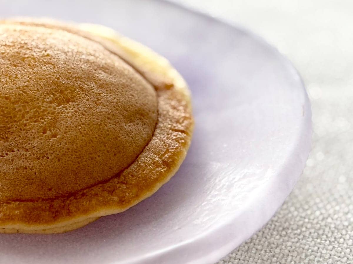 もっちもちの生地が印象的!【ファミマ】の新作和スイーツを食べてみた