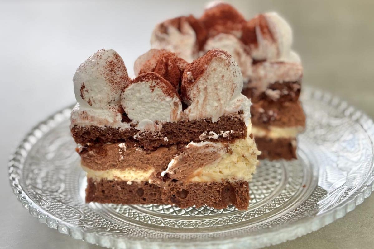 「バランスが良くて優しい」【ファミマ】のケーキは500円の価値あり?