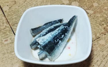 釣った魚で作る「ご飯のおかず」レシピ:小ダツの薄塩 軽く干して旨み凝縮
