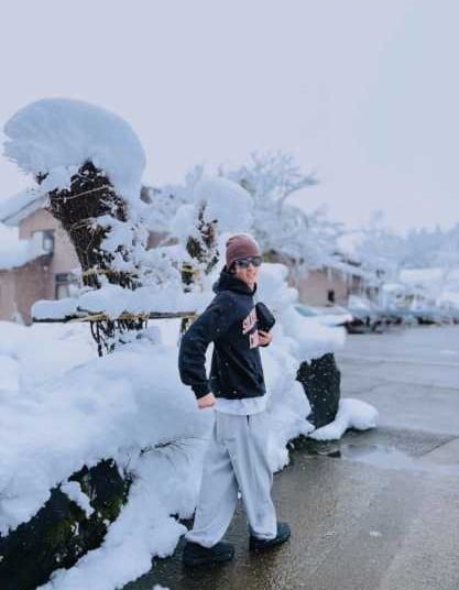 Instagram:向井康二(@sn_kojimukai_official)より