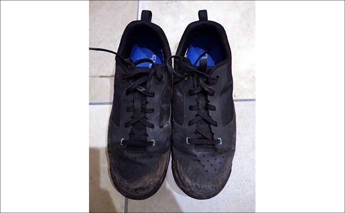 磯釣り初体験の友人をアテンド　フカセ釣りで30cm超えカワハギをキャッチ