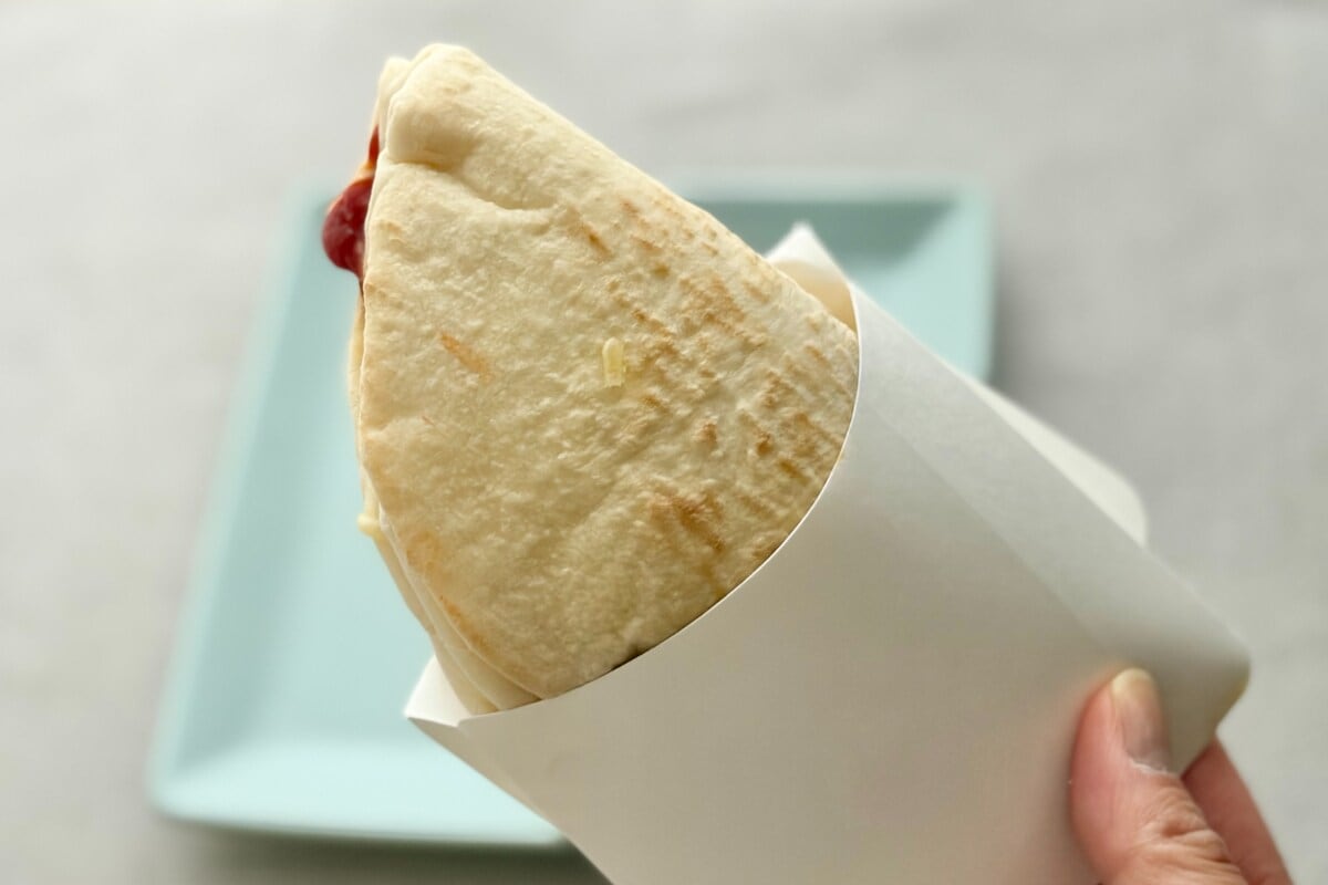 とろ~り感がたまらん!【ファミマ】定番商品の“あれ”が20%増量中